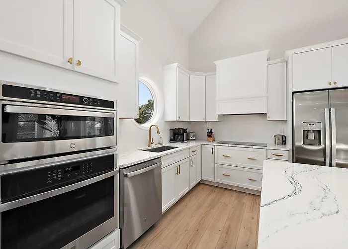 113 S Ocean Dr Ocean City