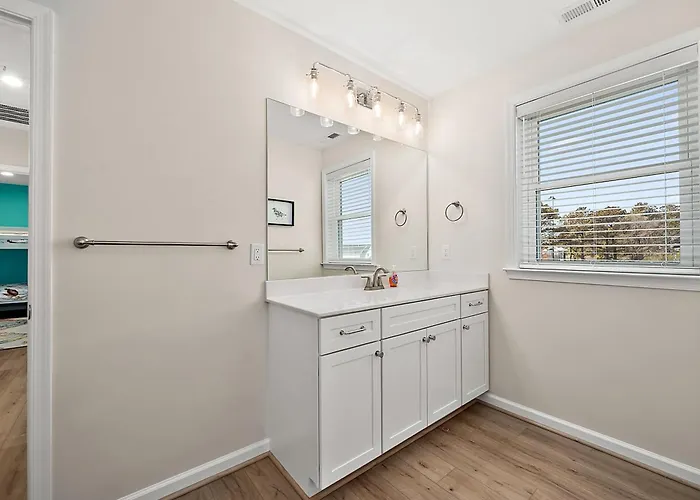 113 S Ocean Dr Holiday home